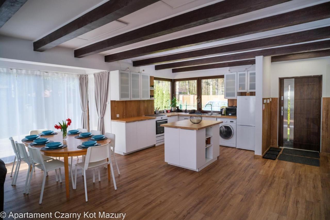 Malkinie Czarny Kot Mazury Dom Caloroczny 빌라 외부 사진
