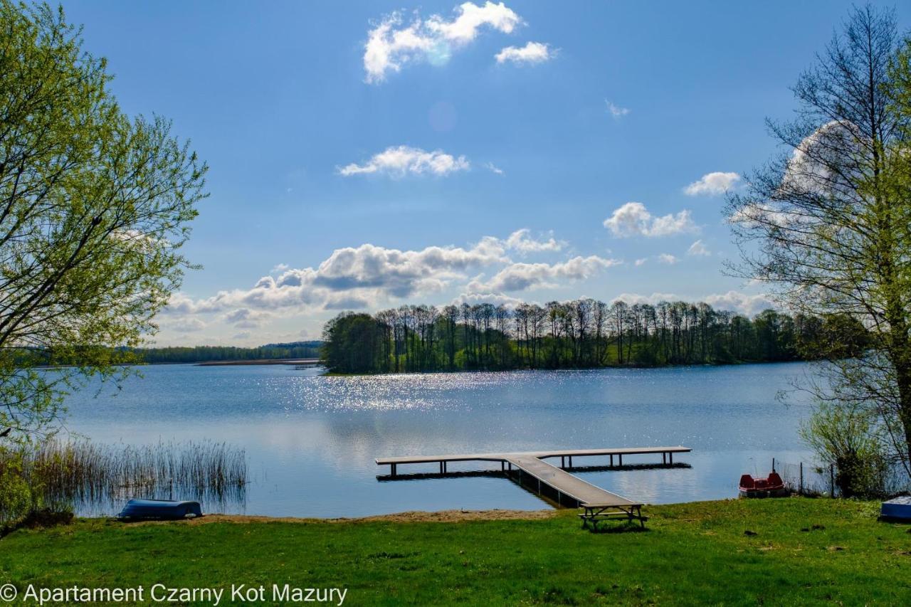 Malkinie Czarny Kot Mazury Dom Caloroczny 빌라 외부 사진