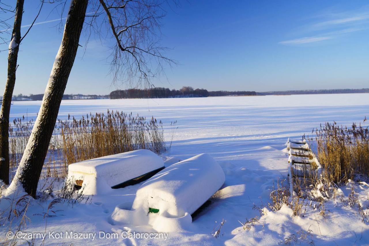 Malkinie Czarny Kot Mazury Dom Caloroczny 빌라 외부 사진