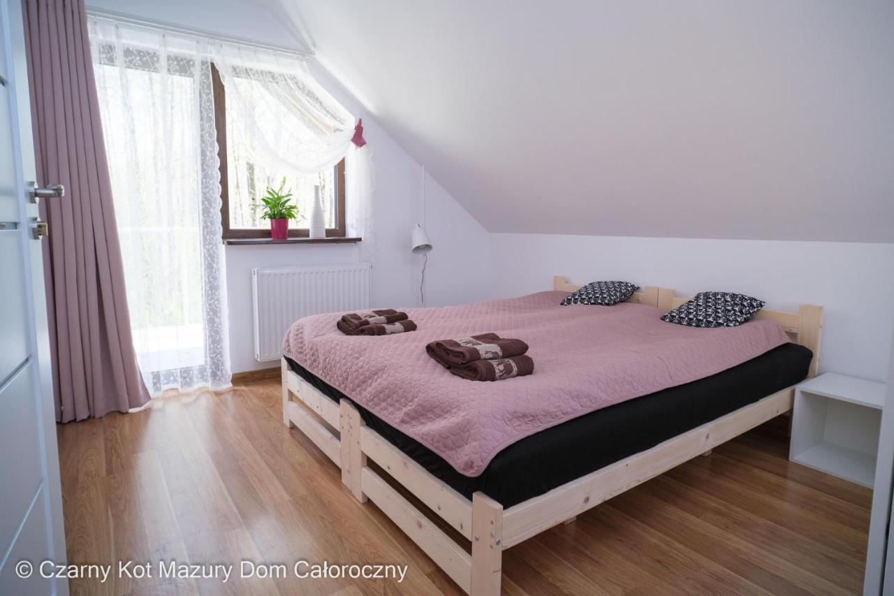 Malkinie Czarny Kot Mazury Dom Caloroczny 빌라 외부 사진