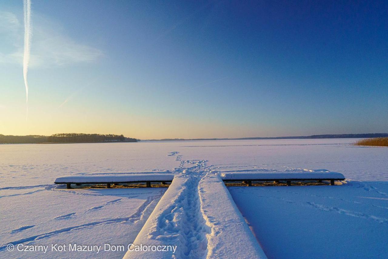 Malkinie Czarny Kot Mazury Dom Caloroczny 빌라 외부 사진
