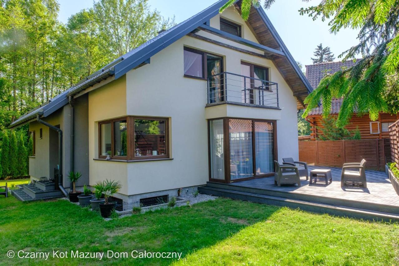 Malkinie Czarny Kot Mazury Dom Caloroczny 빌라 외부 사진