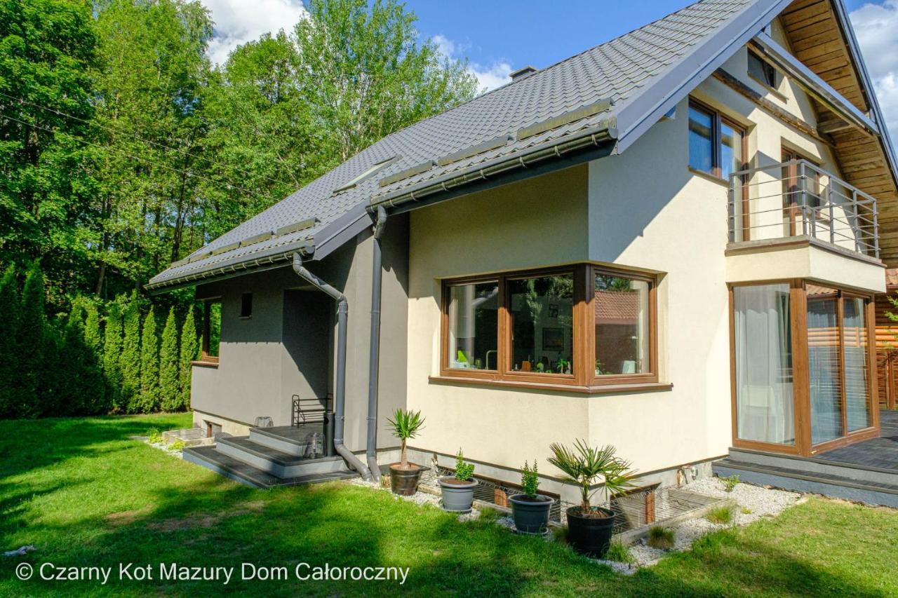 Malkinie Czarny Kot Mazury Dom Caloroczny 빌라 외부 사진